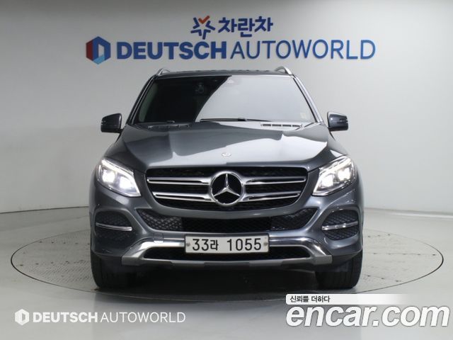 Mercedes-Benz GLE-Class 2018 — photo 3