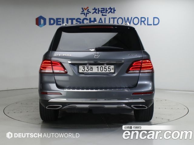 Mercedes-Benz GLE-Class 2018 — photo 4