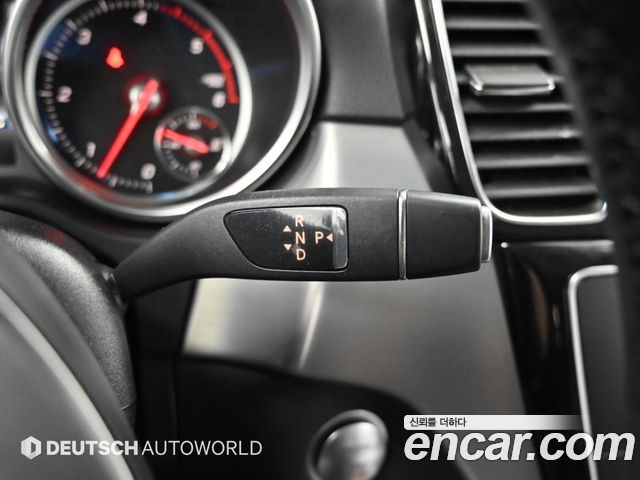 Mercedes-Benz GLE-Class 2018 — photo 9