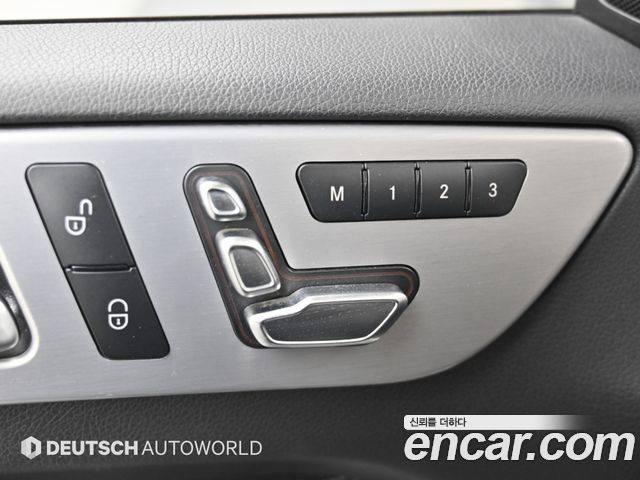 Mercedes-Benz GLE-Class 2018 — photo 17