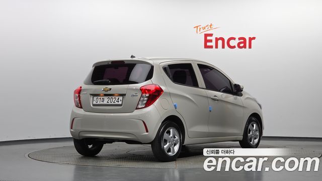 Chevrolet Korea Spark 2017 — photo 2