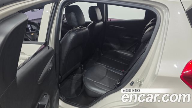 Chevrolet Korea Spark 2017 — photo 16