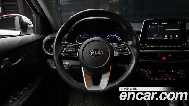 Kia K3 2020 — photo 19