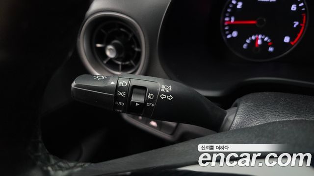 Kia K3 2020 — photo 29