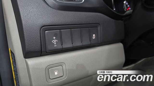 Kia Canival 2018 — photo 24