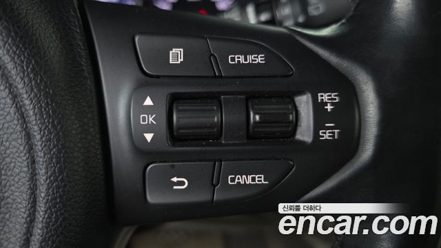 Kia Canival 2018 — photo 32