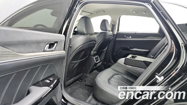 Kia K5 2024 — photo 18