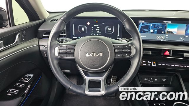 Kia K5 2024 — photo 19