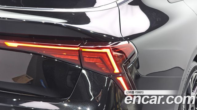 Kia K5 2024 — photo 9