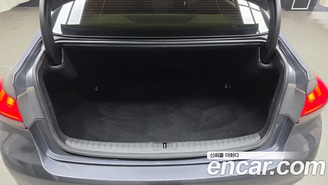 Hyundai Genesis 2016 — photo 17