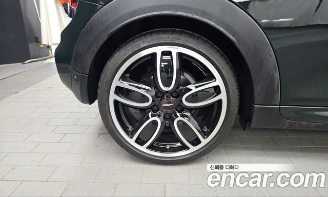 Mini Cooper 2019 — photo 7