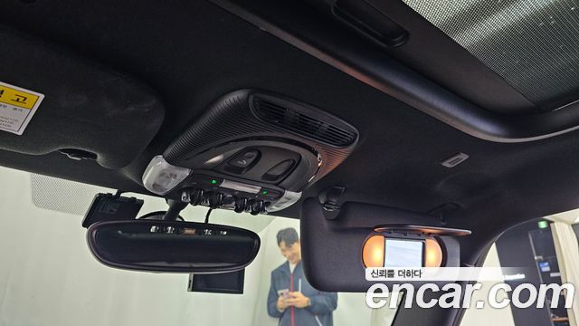 Mini Cooper 2019 — photo 27
