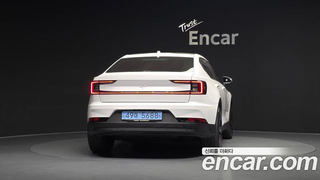 Polestar Polestar 2 2023 — photo 4