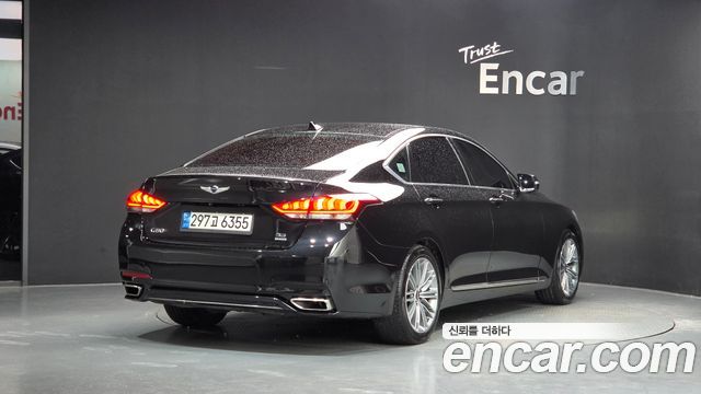 Genesis G80 2018 — photo 2