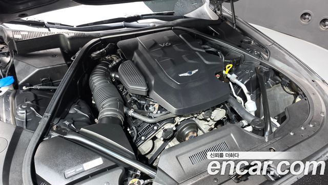 Genesis G80 2018 — photo 6