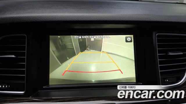 Genesis G80 2018 — photo 20