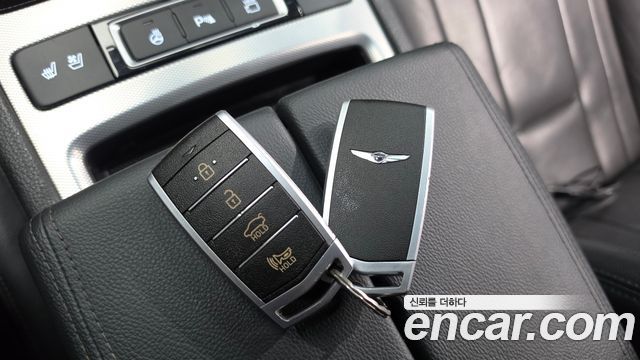 Genesis G80 2018 — photo 27