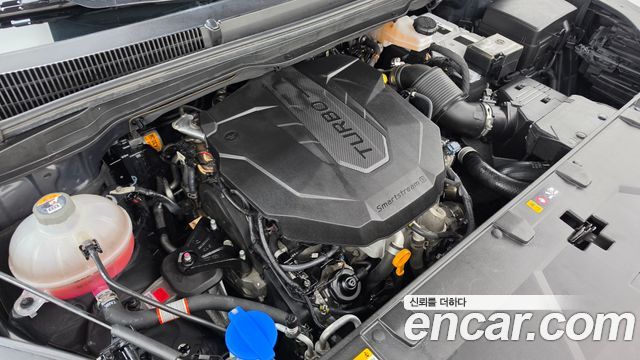 Kia Canival 2022 — photo 6