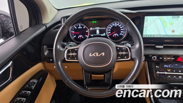 Kia Canival 2022 — photo 18