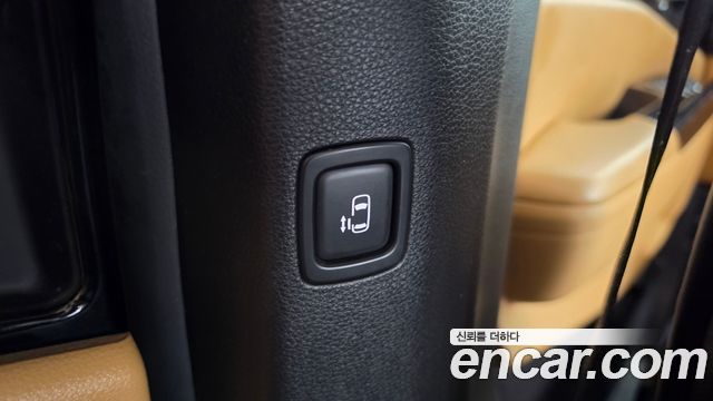 Kia Canival 2022 — photo 23