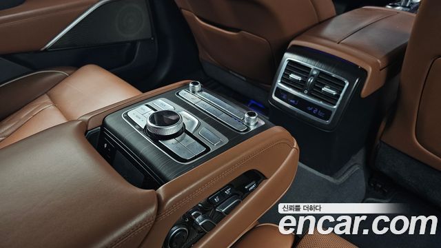 Kia K9 2019 — photo 25
