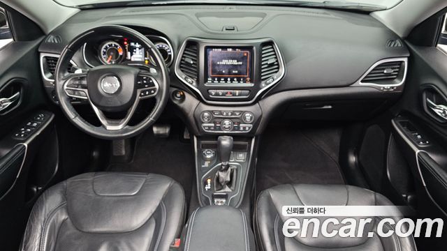 Jeep Cherokee 2019 — photo 7