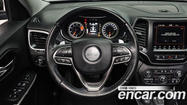 Jeep Cherokee 2019 — photo 13