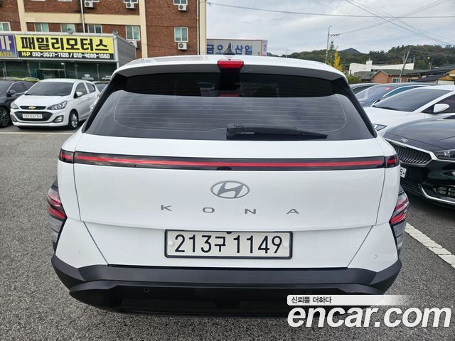 Hyundai Kona 2023 — photo 4