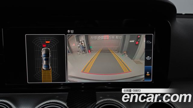 Mercedes-Benz E-Class 2018 — photo 20