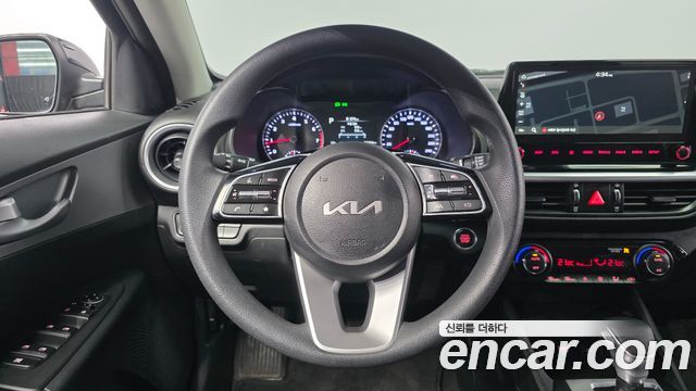 Kia K3 2023 — photo 19