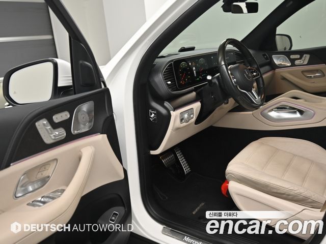 Mercedes-Benz GLS-Class 2021 — photo 11