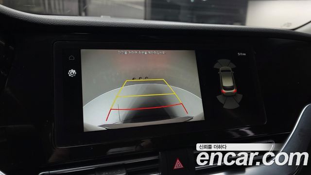 Kia Niro 2023 — photo 21