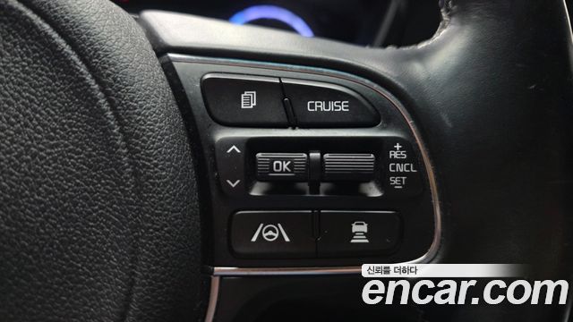 Kia Niro 2023 — photo 24
