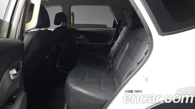 Kia Niro 2023 — photo 16