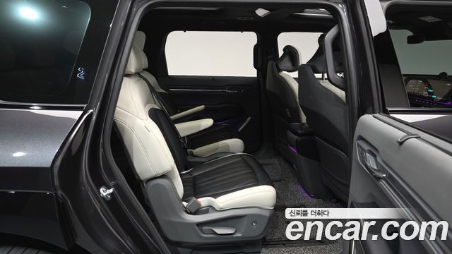 Kia EV9 2024 — photo 17