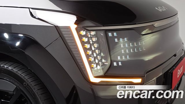 Kia EV9 2024 — photo 8