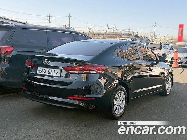 Hyundai AVANTE 2016 — photo 3