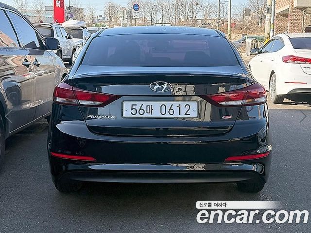 Hyundai AVANTE 2016 — photo 4