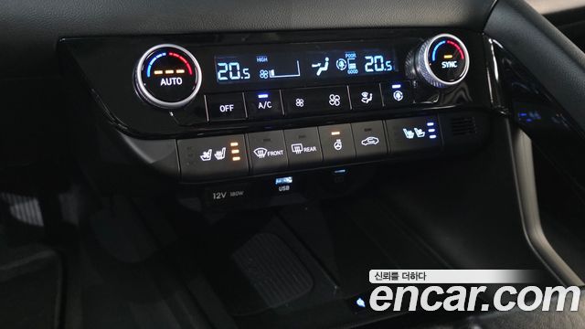 Hyundai AVANTE 2024 — photo 11