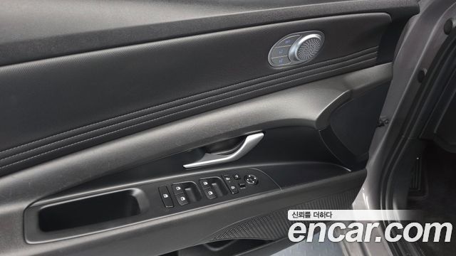 Hyundai AVANTE 2024 — photo 16