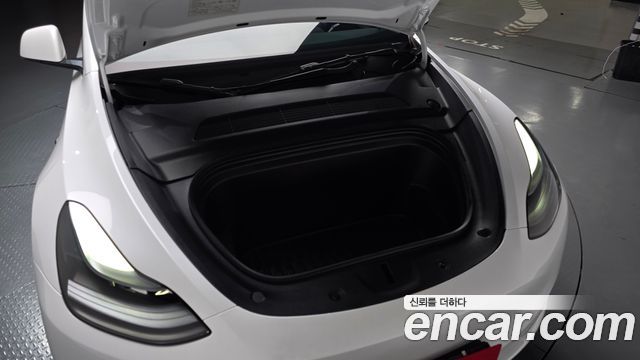 Tesla Model Y 2024 — photo 6
