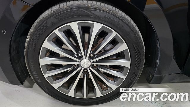 Hyundai Grandeur 2013 — photo 17