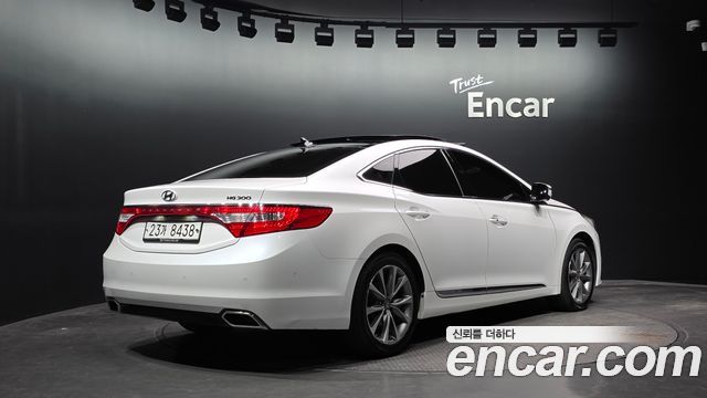 Hyundai Grandeur 2015 — photo 2