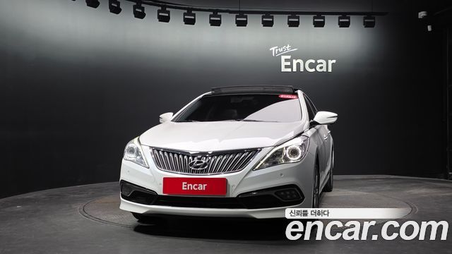 Hyundai Grandeur 2015 — photo 3