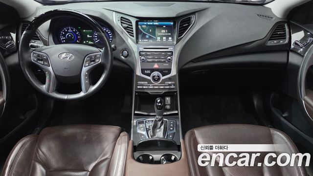Hyundai Grandeur 2015 — photo 10