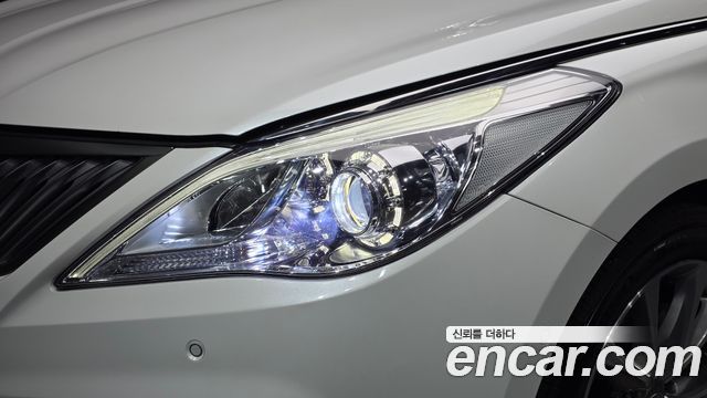 Hyundai Grandeur 2015 — photo 8