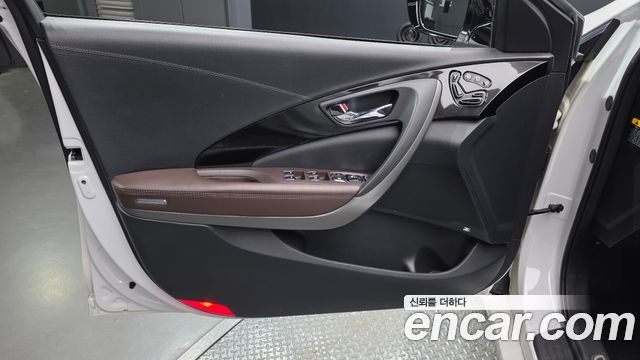 Hyundai Grandeur 2015 — photo 14