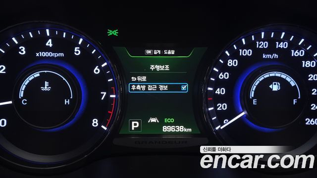 Hyundai Grandeur 2015 — photo 28