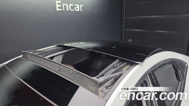 Hyundai Grandeur 2015 — photo 33