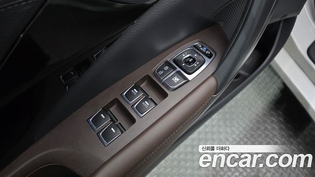 Hyundai Grandeur 2015 — photo 34